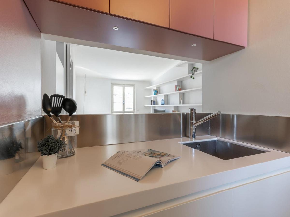 The Best Rent - Lovely One-Bedroom Apartment In Moscova Milão Exterior foto